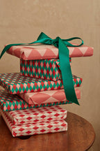 Alt diamonds Gift Wrap Pink