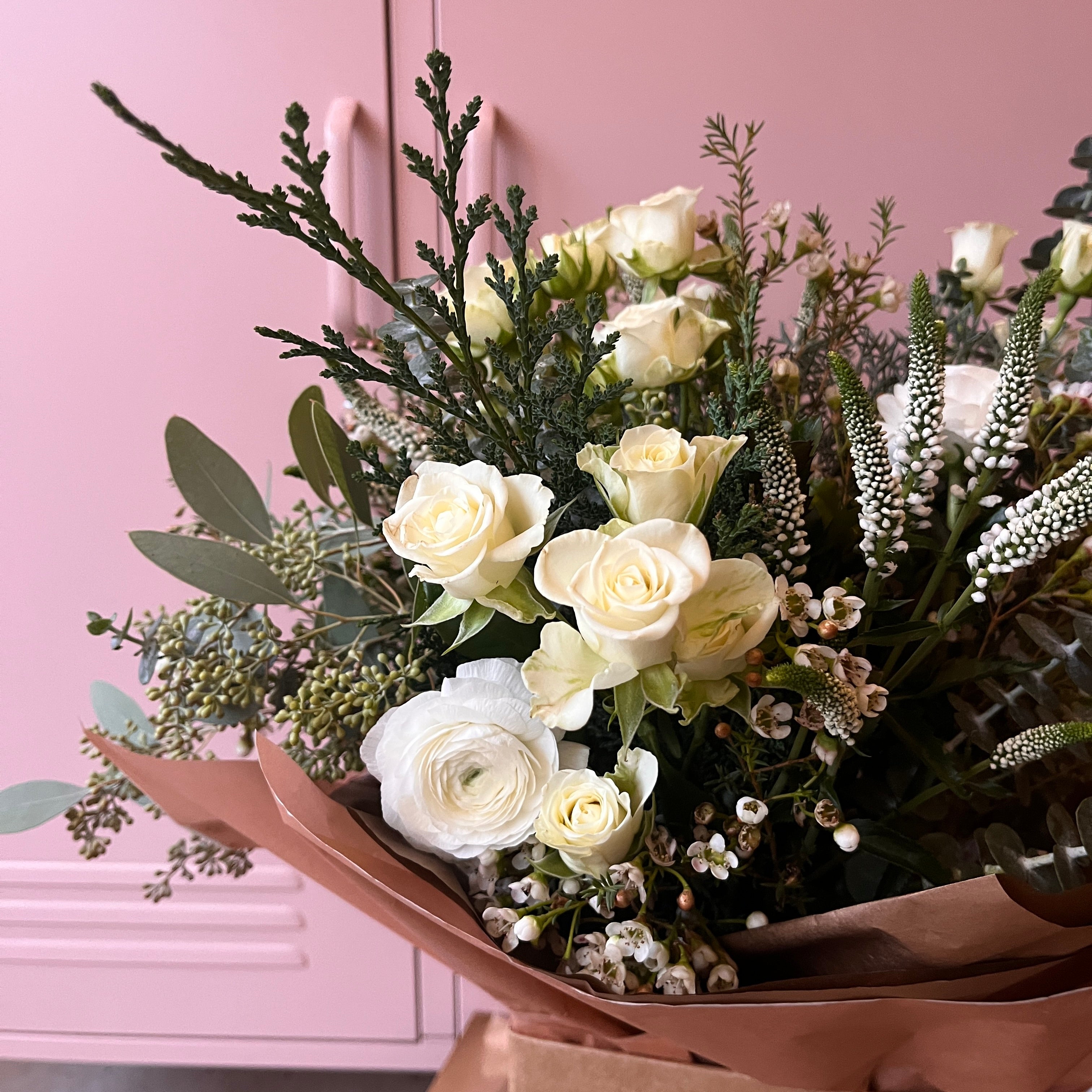 Snowy - Limited edition Winter bouquet