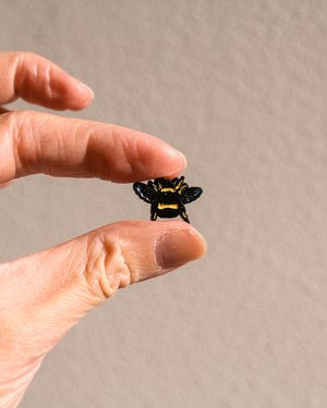 Bee - Hemleva pin