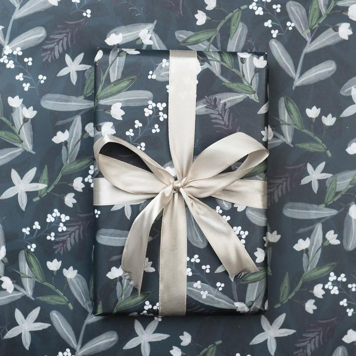 Snowdrop Christmas - Gift Wrap