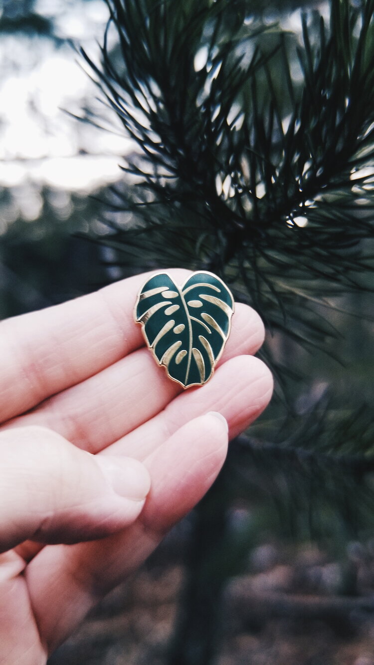 Hemleva - Monstera Pin