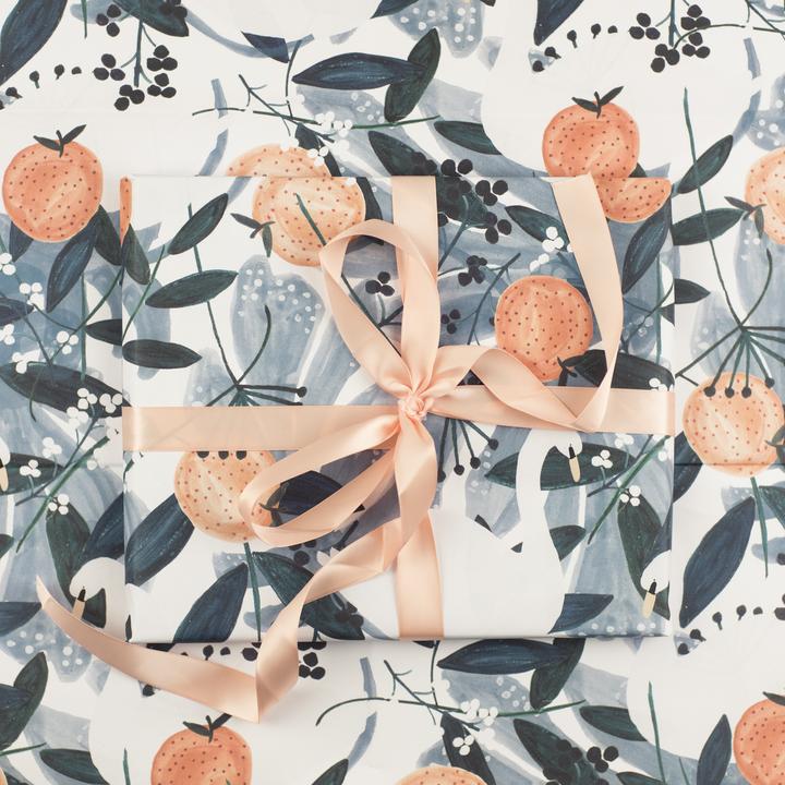 Christmas Swans and Oranges - Gift Wrap